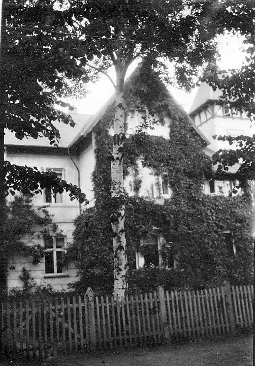 anhansen5.jpg - A.N.Hansens Alle 15 Hellerup som det ser ud  ca. 1931