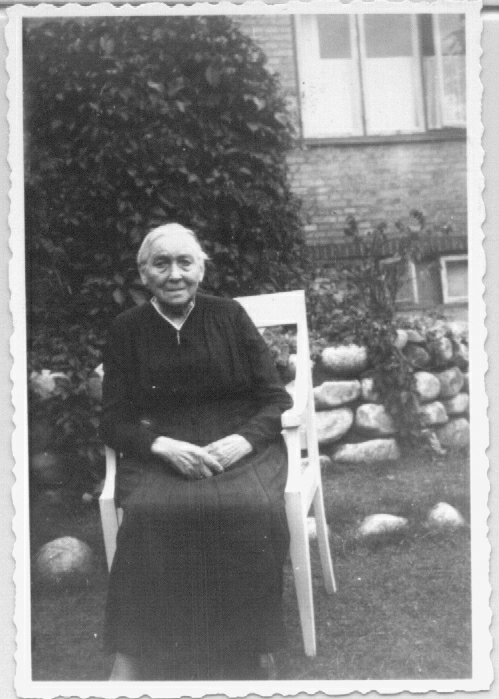 karen-marie.PNG - Karen Marie Johansen f. Hansen 1862-1953 (fotograferet på Østervang Omkr. 1950)