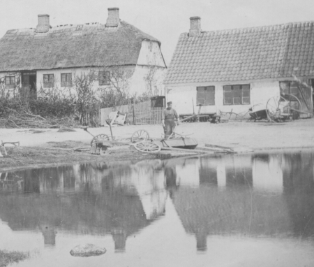 smedie2.jpg - Smedien i Norre ved Rodby     Omkr. 1902