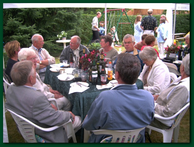 600x449 pixels (138K)