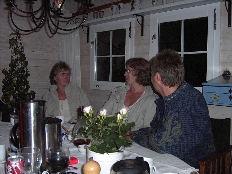 PICT1284.JPG - Pos:133,Tm:662_AT,Cst:-27,Gm:C,Fv:16,Stb:100                                                                                PPP  ÿÿÿ –æ‚ ÿÈ‚ dÈú ú––  ÿÿ 2 2 ÿÿ  ÿdd  i  ÿx   <x ª              $         !         	         A