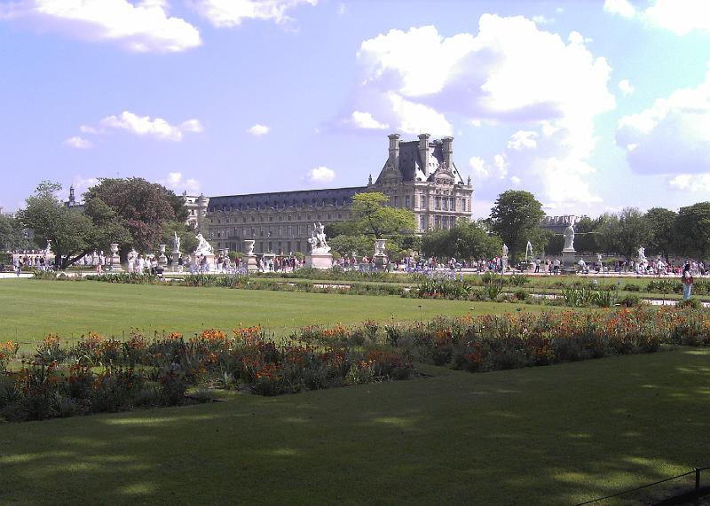 PICT1606.JPG - Parken ved Louvre.